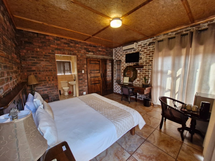 10 Bedroom Property for Sale in Kathu Northern Cape
